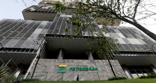 Petrobras (PETR4): justiça extingue ação de hipoteca judiciária da Previ