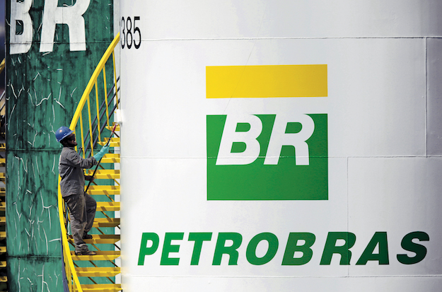 Petrobras (PETR4): XP reitera Venda mesmo após fundo para amortecer oscilações dos preços