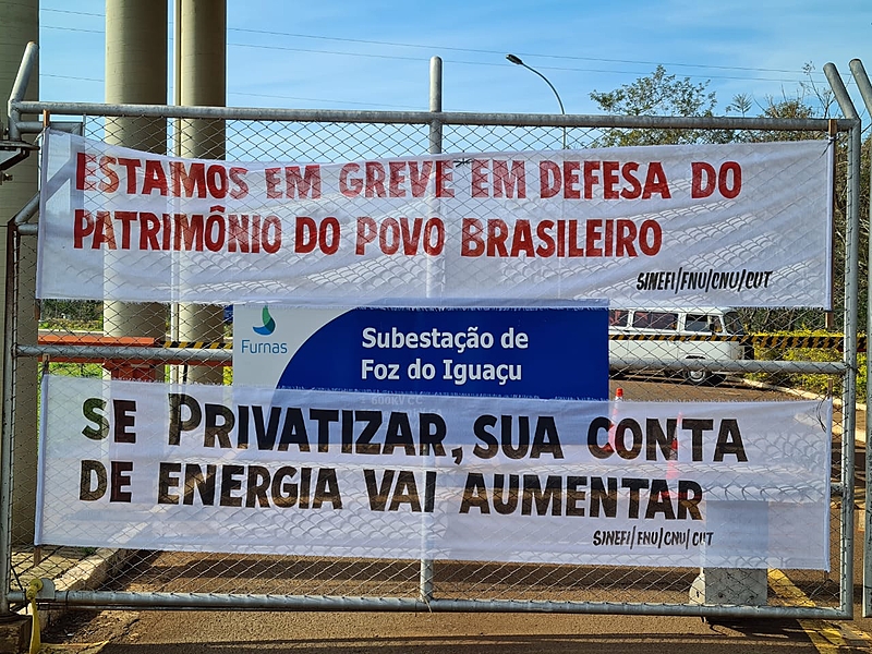 Funcionário da Eletrobras abrem denuncia no TCU contra privatização