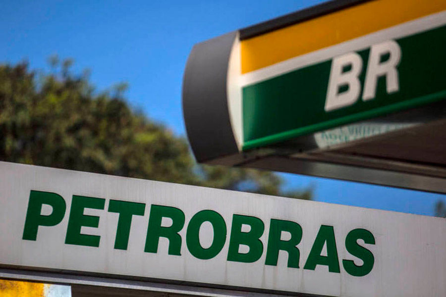 Estrangeiros compram 34% das ações da BR Distribuidora (BRDT3), vendidas pela Petrobras (PETR3 e PETR4) em junho
